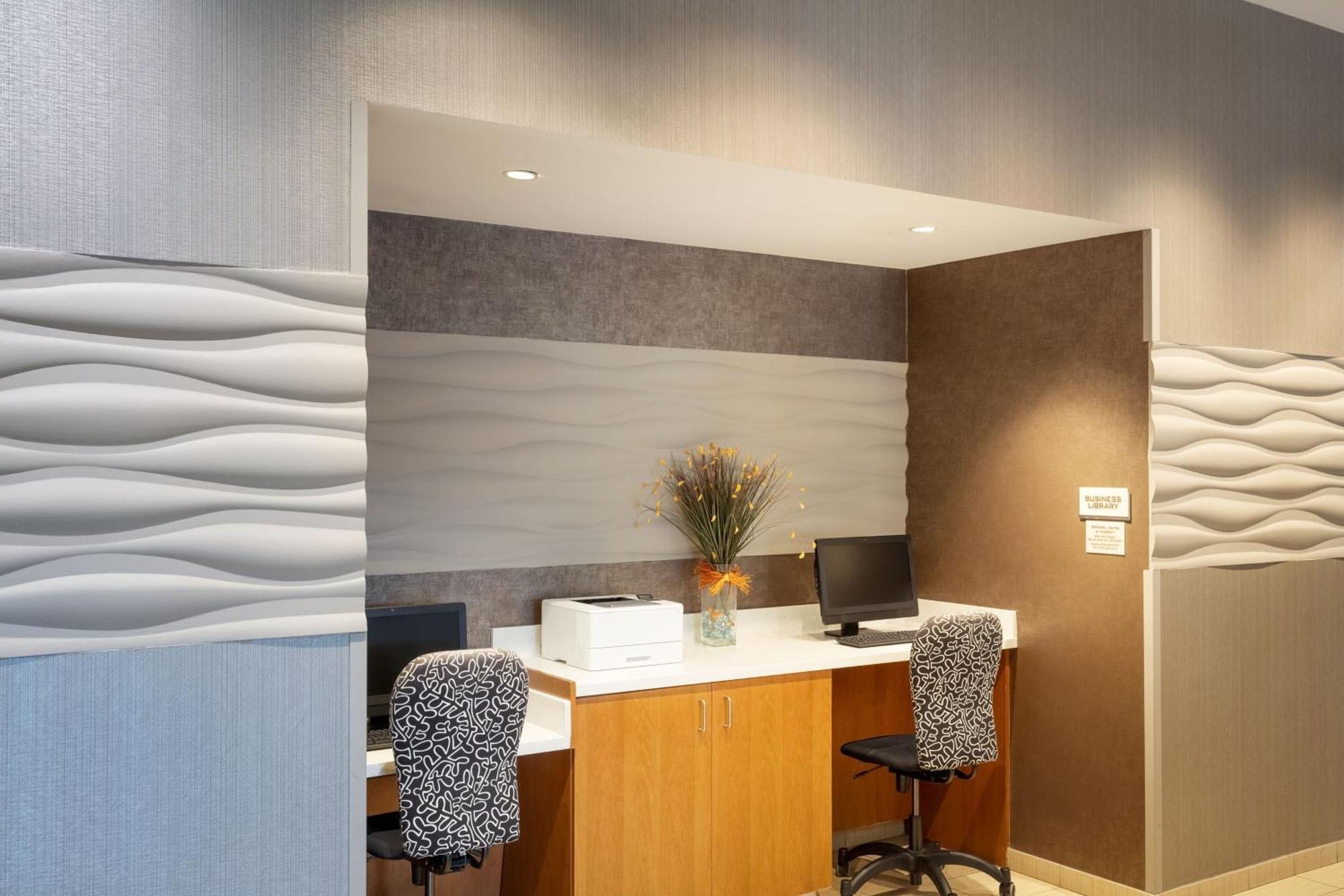 Springhill Suites By Marriott Grand Junction Downtown/Historic Main Street Екстериор снимка